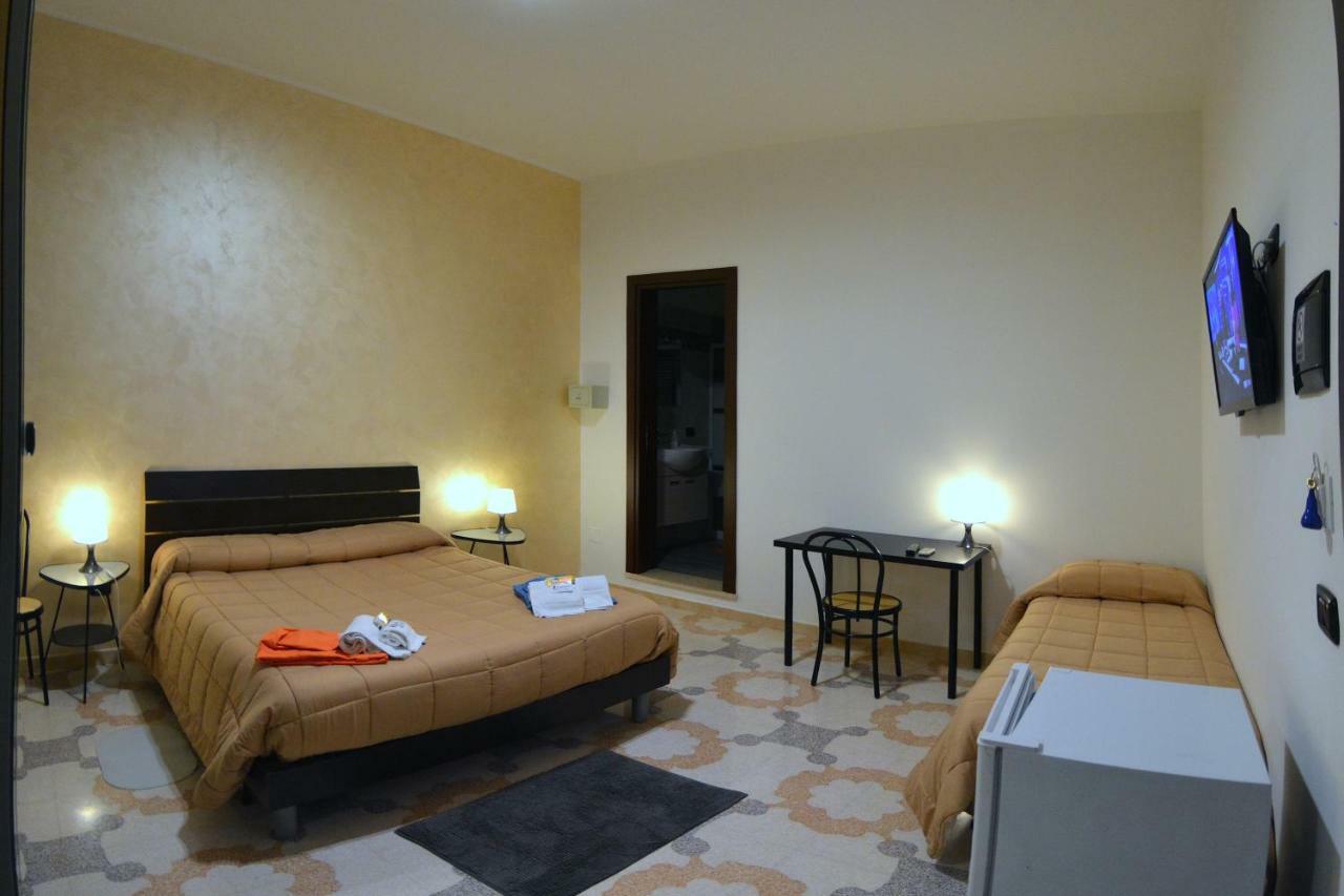 Bed & Breakfast "Mazzini" Leverano Kültér fotó